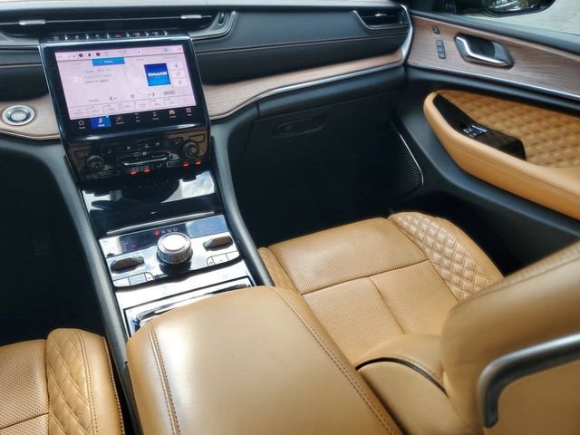 2022 Jeep Grand Cherokee Summit