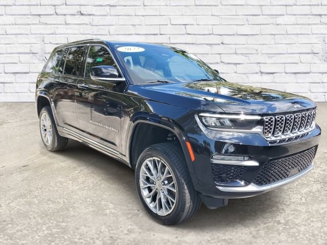 2022 Jeep Grand Cherokee Summit