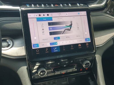 2022 Jeep Grand Cherokee 4xe Overland