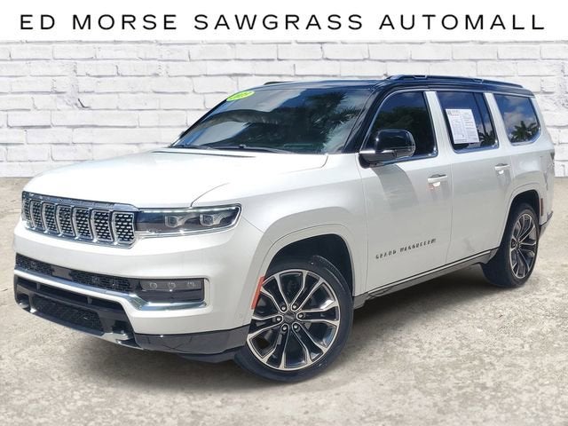 2023 Jeep Grand Wagoneer Series III 4WD's photo