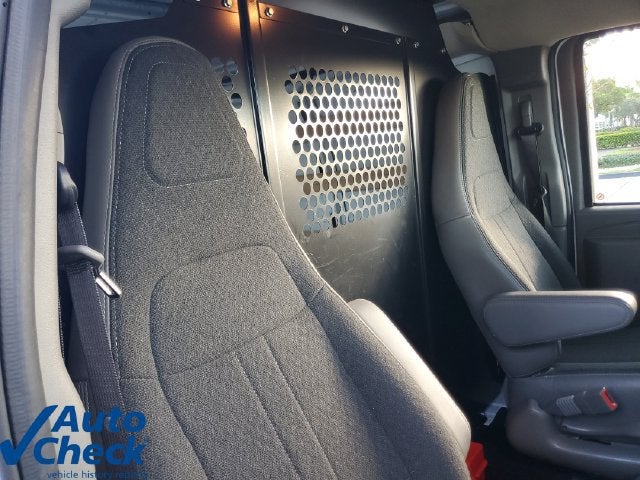 2025 Chevrolet Express Cargo Work Van - Photo 10