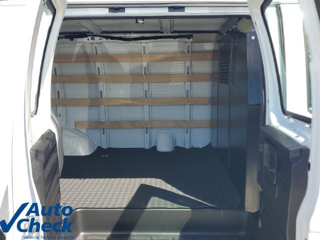 2025 Chevrolet Express Cargo Work Van - Photo 14