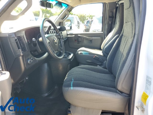 2025 Chevrolet Express Cargo Work Van - Photo 16