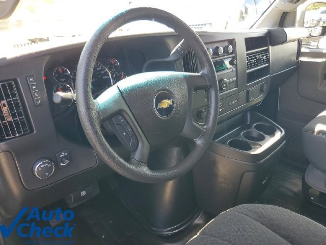 2025 Chevrolet Express Cargo Work Van - Photo 17