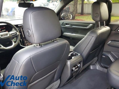 2024 GMC Acadia Elevation