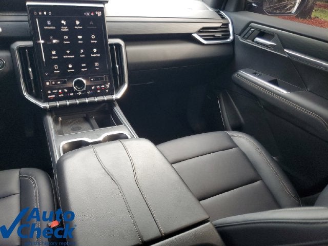 2024 GMC Acadia Elevation - Photo 16