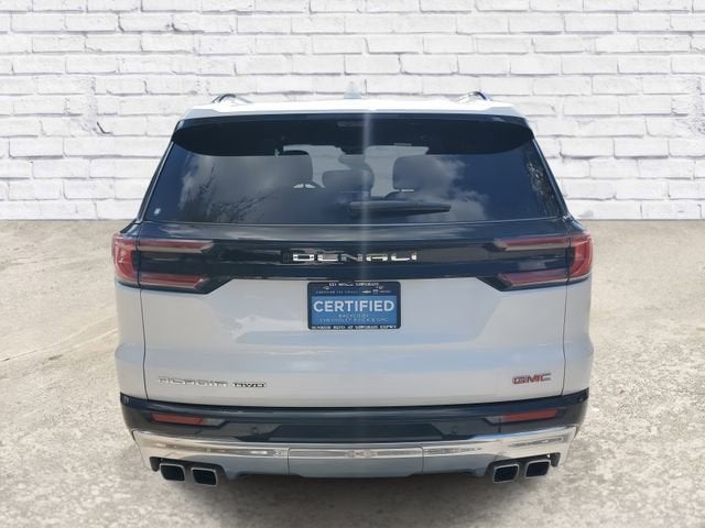 2025 GMC Acadia Denali