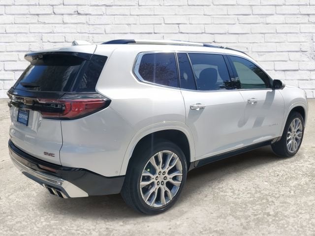 2025 GMC Acadia Denali