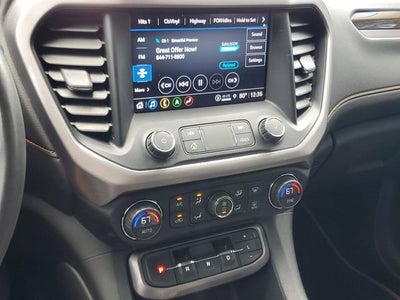 2021 GMC Acadia AT4