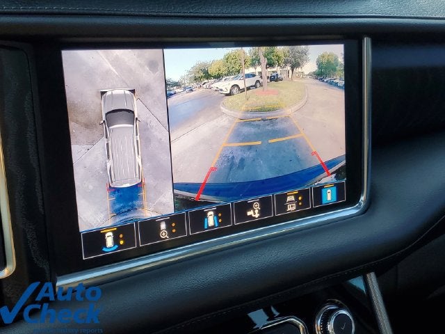 2021 GMC Yukon Denali - Photo 26