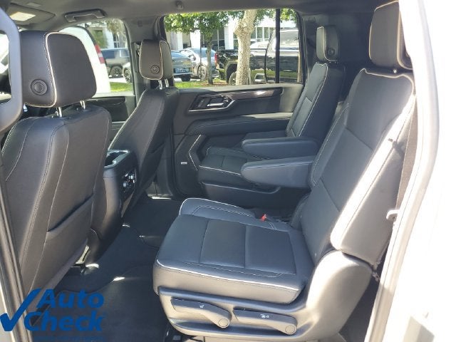 2025 GMC Yukon XL Elevation - Photo 14