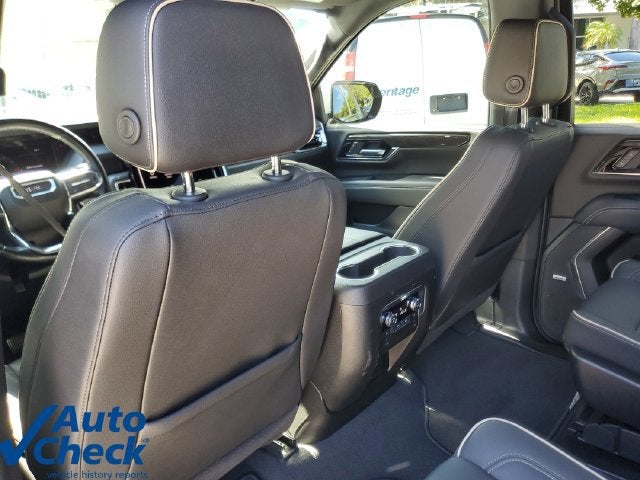 2025 GMC Yukon XL Elevation - Photo 15