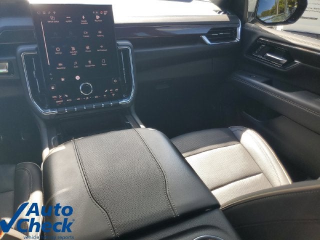 2025 GMC Yukon XL Elevation - Photo 17