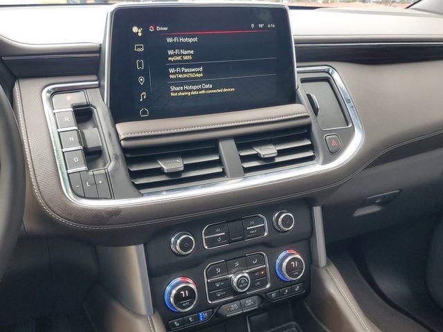 2023 GMC Yukon XL SLT