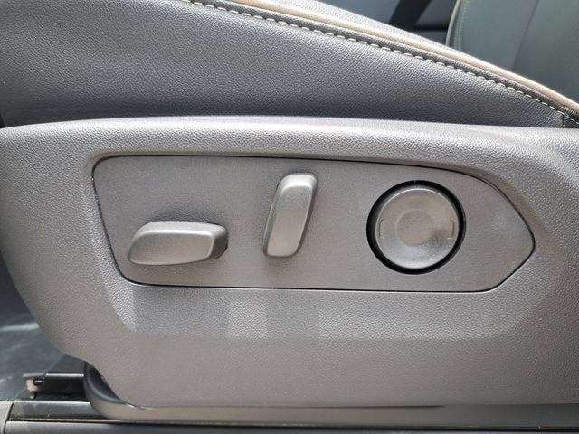 2026 GMC Yukon XL Elevation - Photo 10