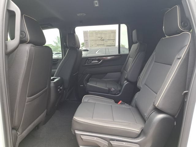 2026 GMC Yukon XL Elevation - Photo 6