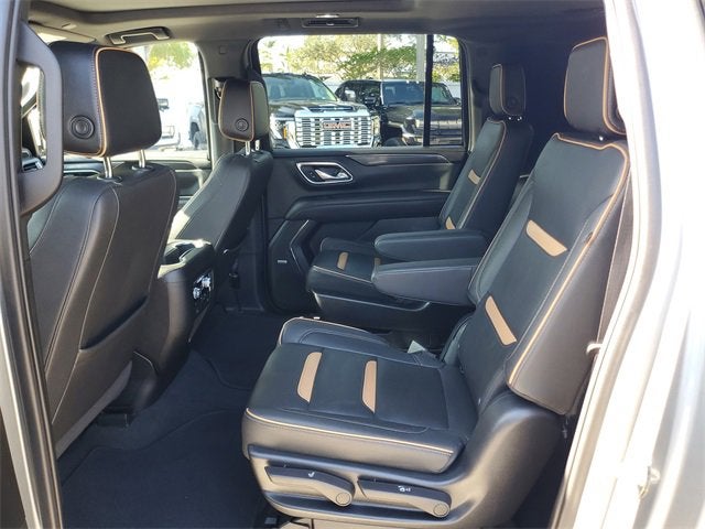 2023 GMC Yukon XL AT4