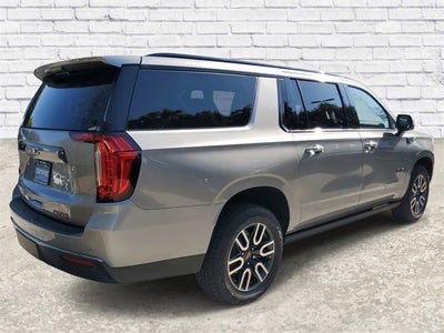 2023 GMC Yukon XL AT4