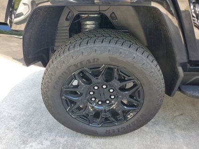 2026 GMC HUMMER EV SUV 2X