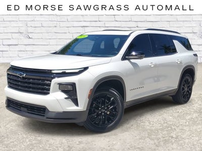 2024 Chevrolet Traverse LT