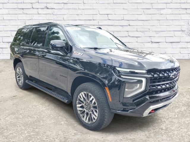 2025 Chevrolet Tahoe Z71 - Photo 5