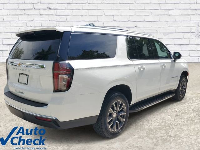 2023 Chevrolet Suburban LS