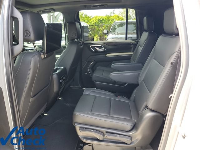 2024 Chevrolet Suburban LT