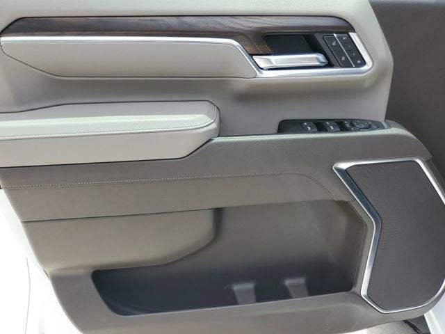 2025 GMC Sierra 2500HD SLT - Photo 18