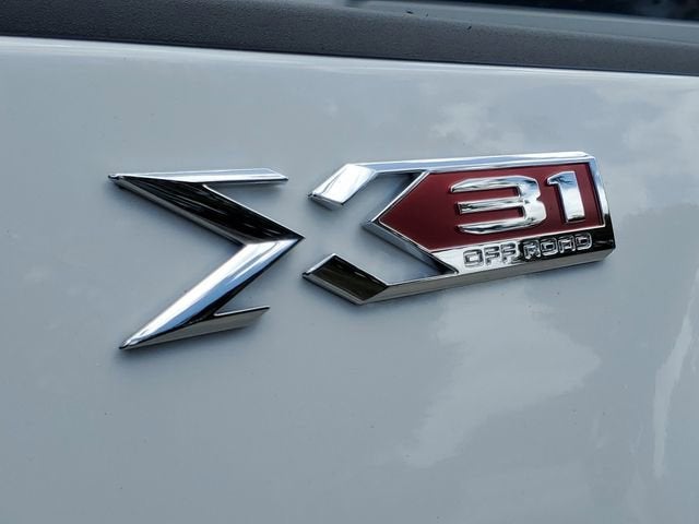 2025 GMC Sierra 2500HD SLT - Photo 8