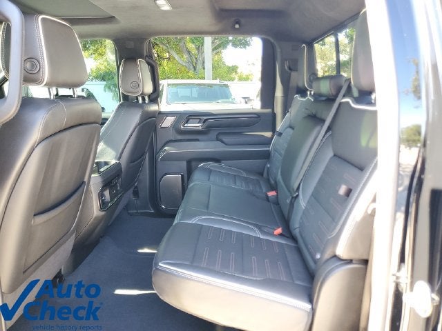 2025 GMC Sierra 2500HD AT4X - Photo 10