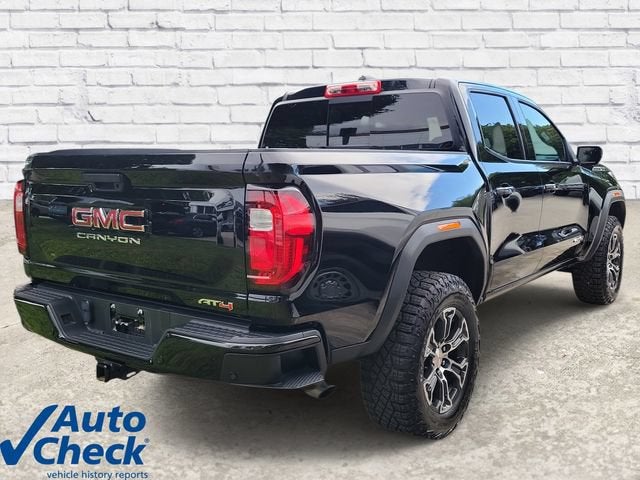 2024 GMC Canyon AT4