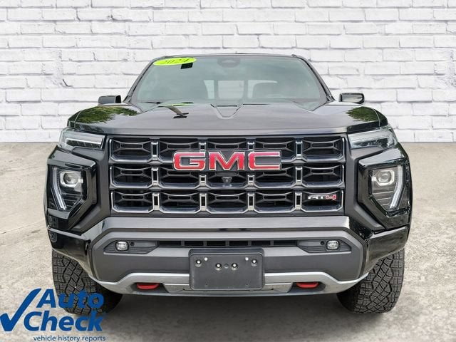 2024 GMC Canyon AT4