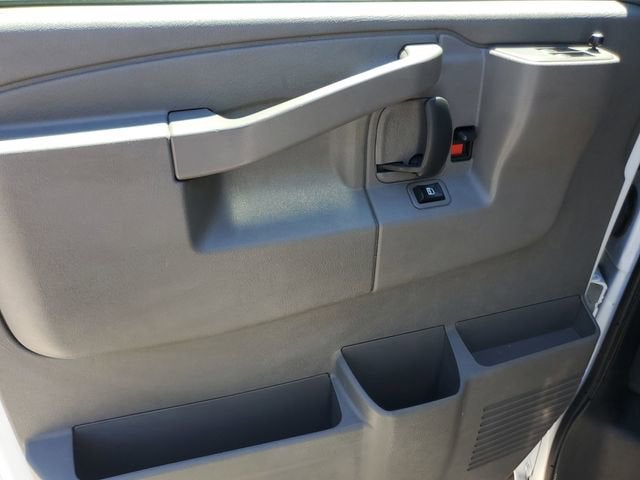 2025 GMC Savana Cargo Work Van