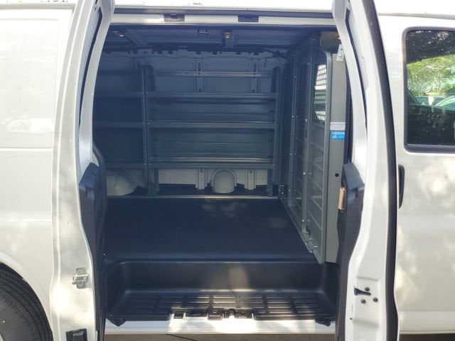 2025 GMC Savana Cargo Work Van
