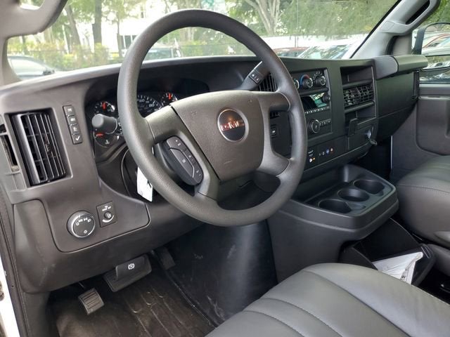 2025 GMC Savana Cargo Work Van