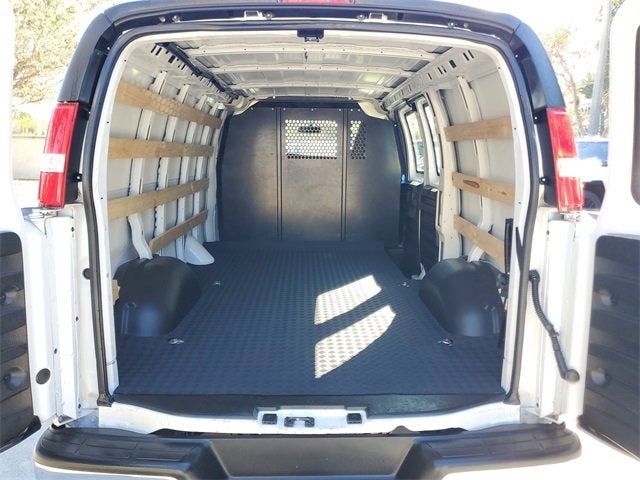 2024 GMC Savana Cargo 2500 Work Van