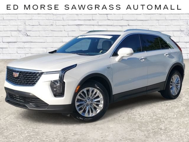 2024 Cadillac XT4 Luxury