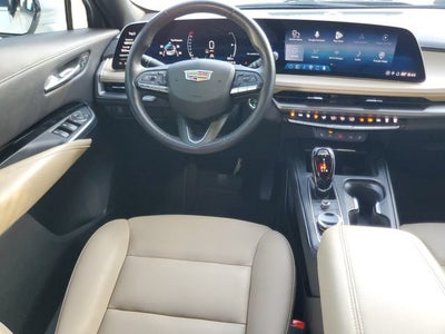 2024 Cadillac XT4 Luxury