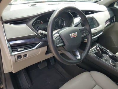 2023 Cadillac XT4 Luxury