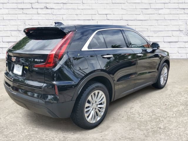 2024 Cadillac XT4 Luxury
