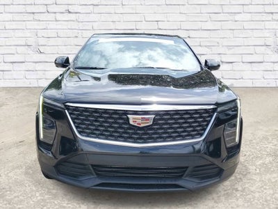 2024 Cadillac XT4 Luxury