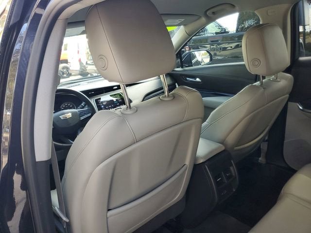 2023 Cadillac XT4 Luxury