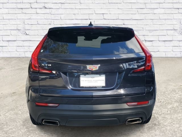 2023 Cadillac XT4 Luxury