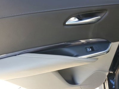 2022 Cadillac XT4 Luxury