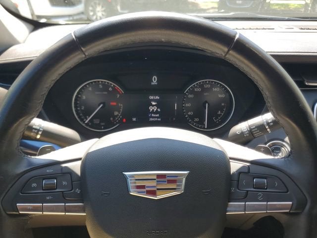 2023 Cadillac XT4 Luxury