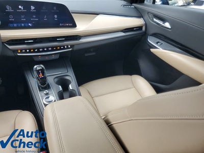 2024 Cadillac XT4 Luxury