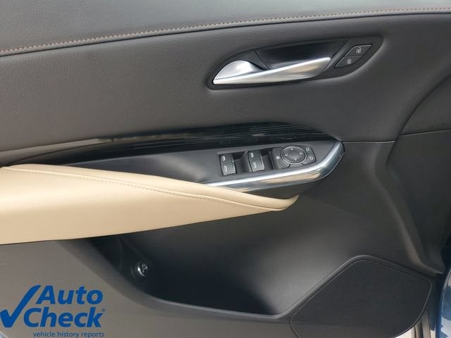 2024 Cadillac XT4 Luxury