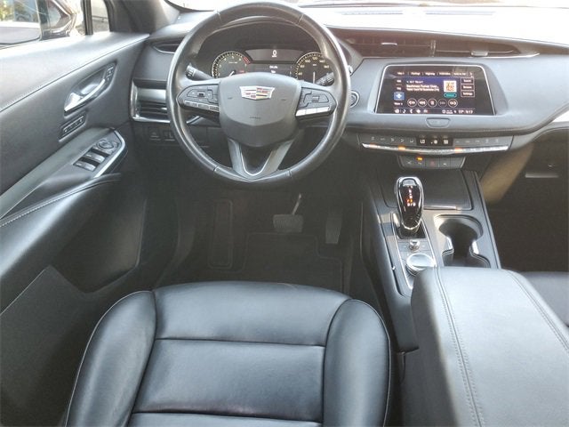 2022 Cadillac XT4 Premium Luxury