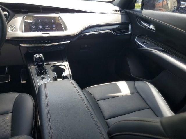 2022 Cadillac XT4 Sport