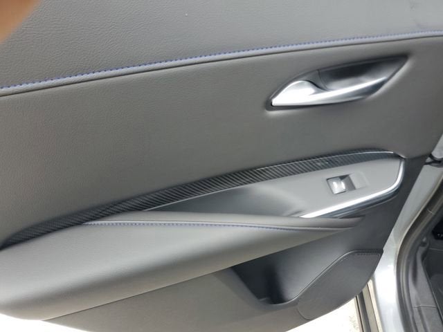 2025 Cadillac XT4 Sport